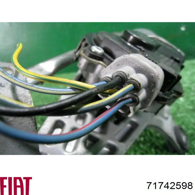 Silniczek wycieraczki szyby przedniej Fiat/Alfa/Lancia 3811079J00 cena, od 66,40 USD