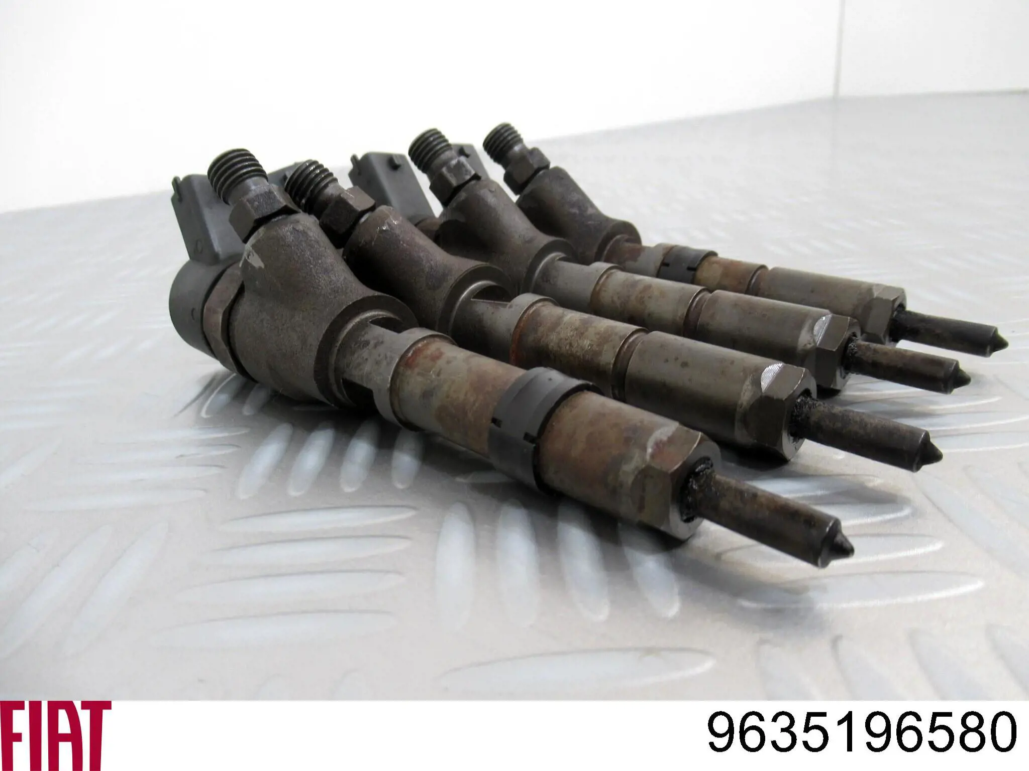 Do koszyka 9635196580 Fiat/Alfa/Lancia Wtryskiwacz paliwa