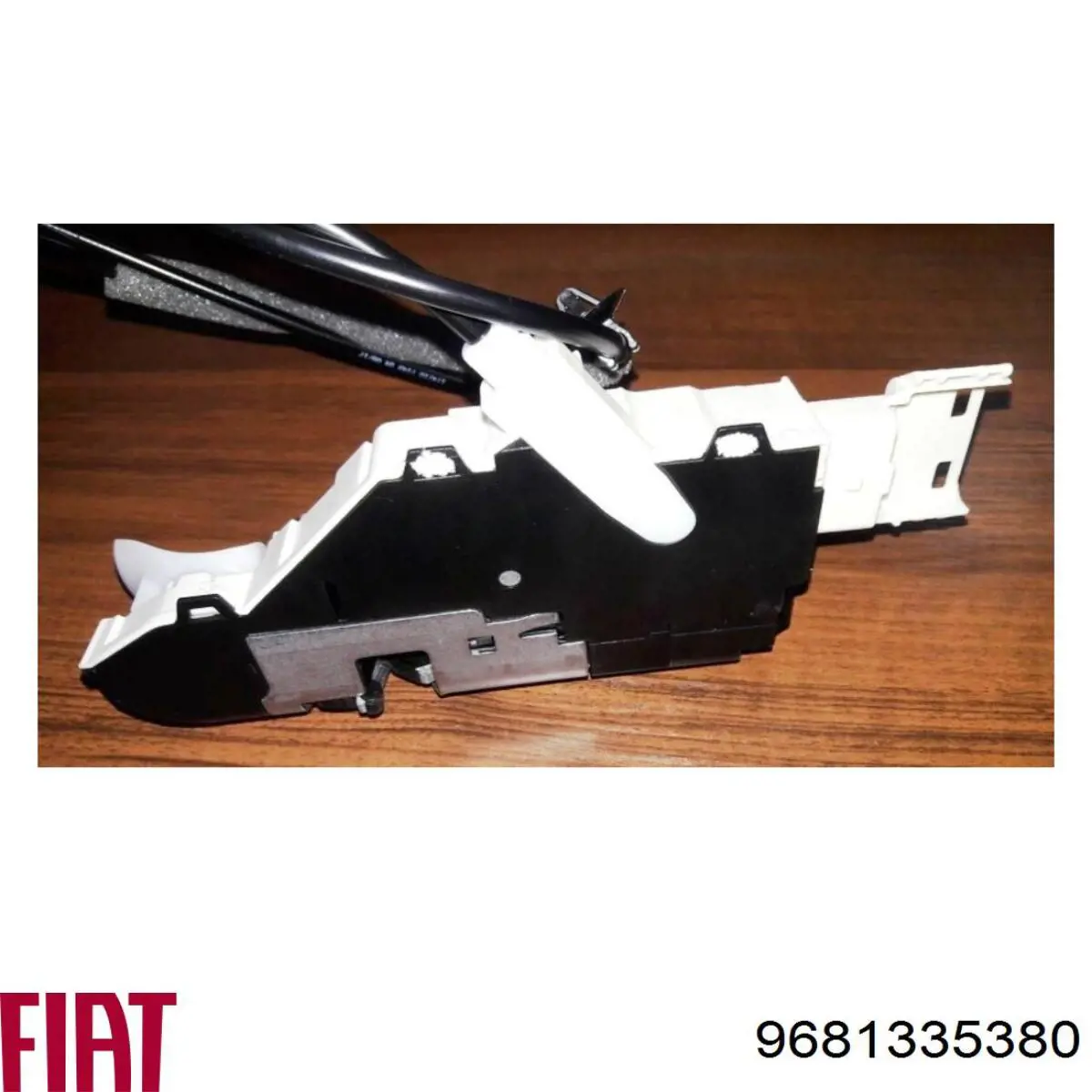 Do koszyka 9681335380 Fiat/Alfa/Lancia Zamek drzwi przednich lewych