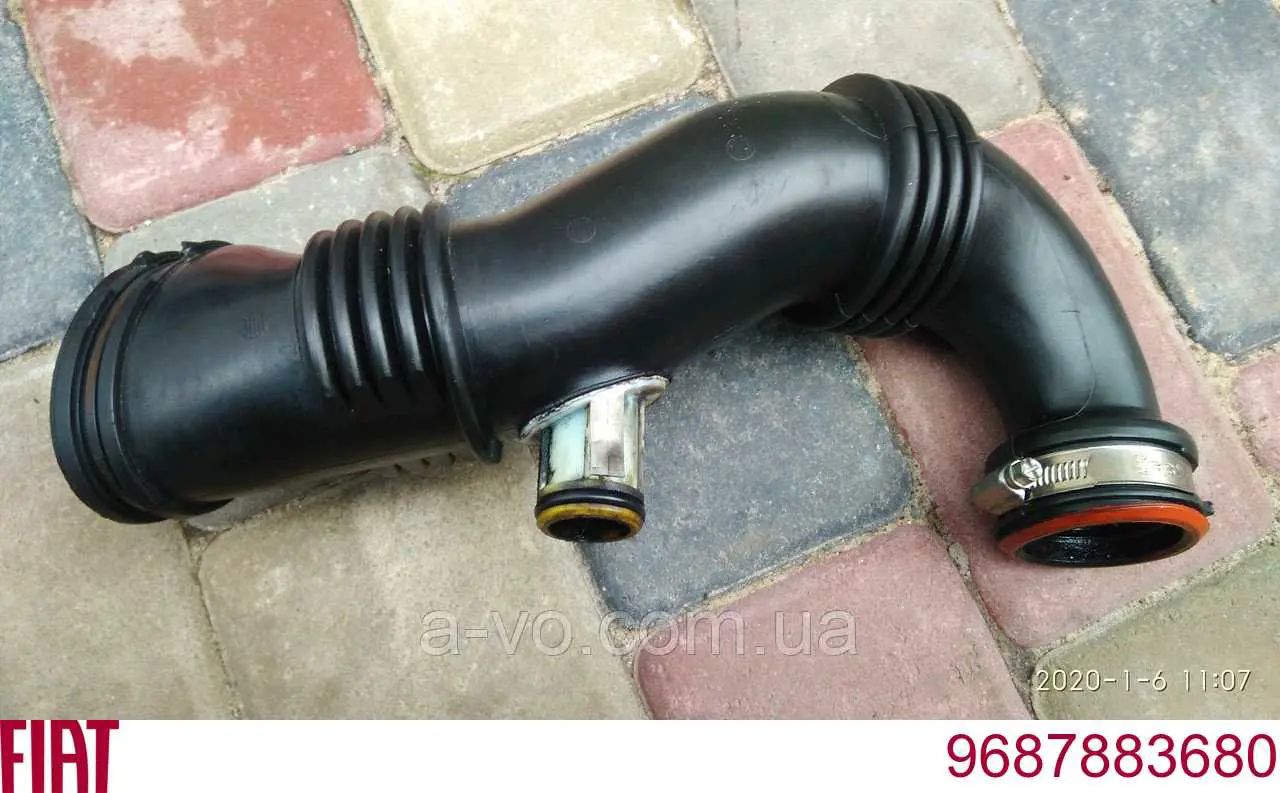 9687883680 Fiat/Alfa/Lancia króciec powietrza, wylot filtra powietrznego