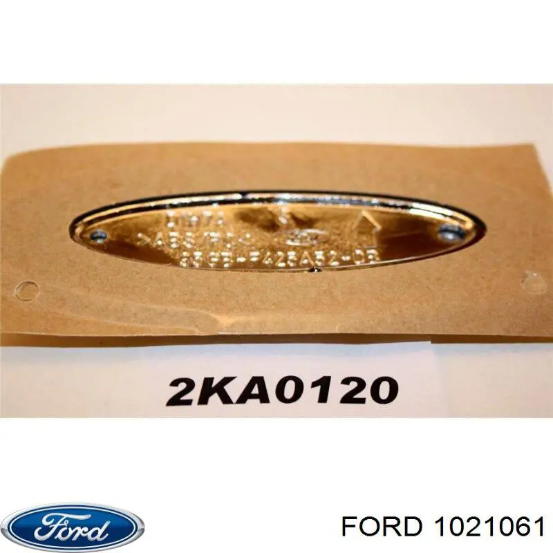 Do koszyka Emblemat na klapę bagaznika (znaczek firmowy) Ford Focus I DAW, DBW