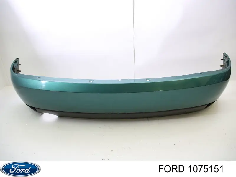 Do koszyka 1075151 Ford Zderzak tylny