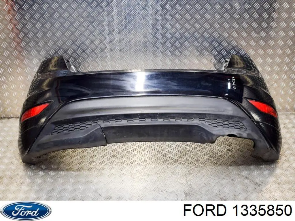 Zderzak tylny 1335850 Ford