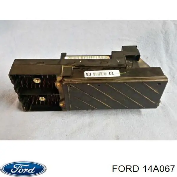 Skrzynka bezpieczników Ford Explorer SUV (U5) (2011 - 2019) cena, od  