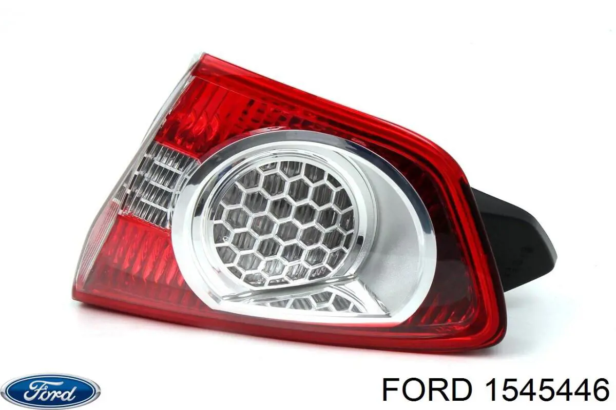 8V4113A602AD Ford Lampa zespolona tylna prawa wewnętrzna