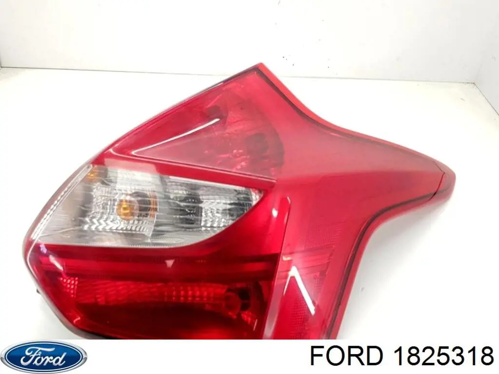 1825318 Ford Lampa zespolona tylna prawa