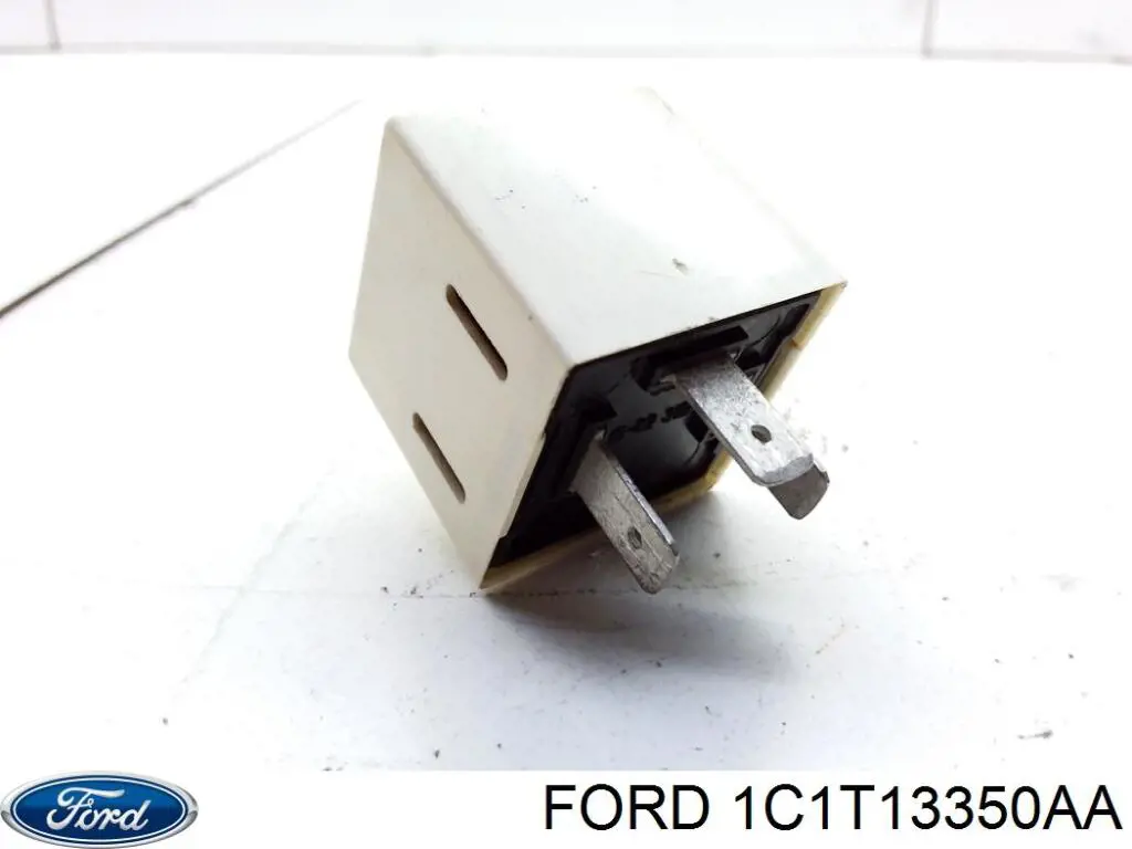 Do koszyka 1C1T13350AA Ford Przekaźnik kierunkowskazów