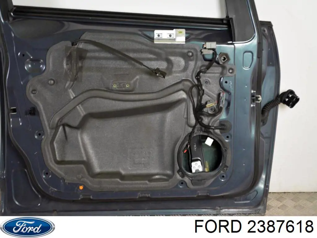 2387618 Ford Drzwi przednie lewe