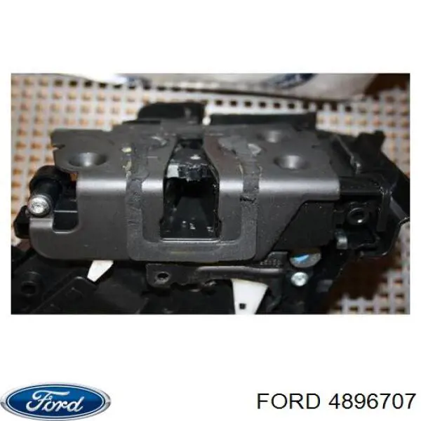 Zamek drzwi przednich lewych Ford 4896707 cena, od 46,89 USD