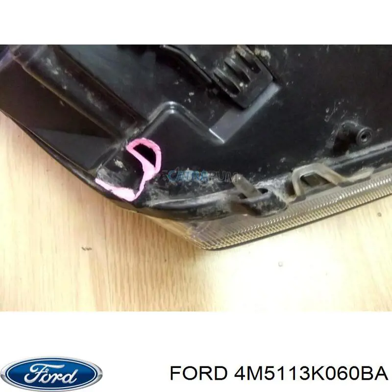4M5113W030AF Ford Pokrywa reflektora lewego