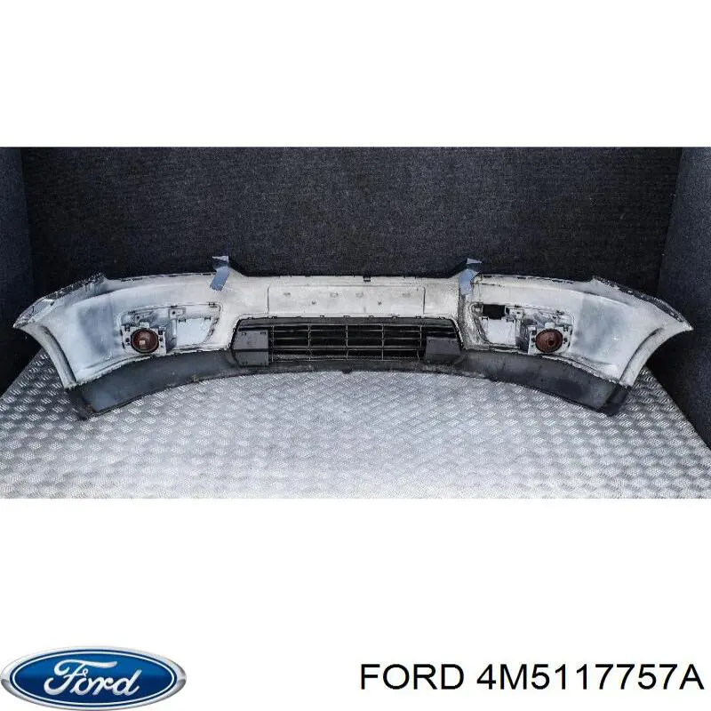 4M5117757A Ford Zderzak przedni