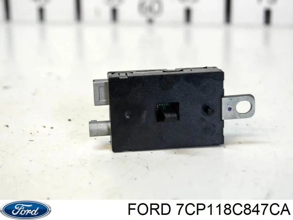 Do koszyka 7CP118C847CA Ford Wzmacniacz sygnału anteny