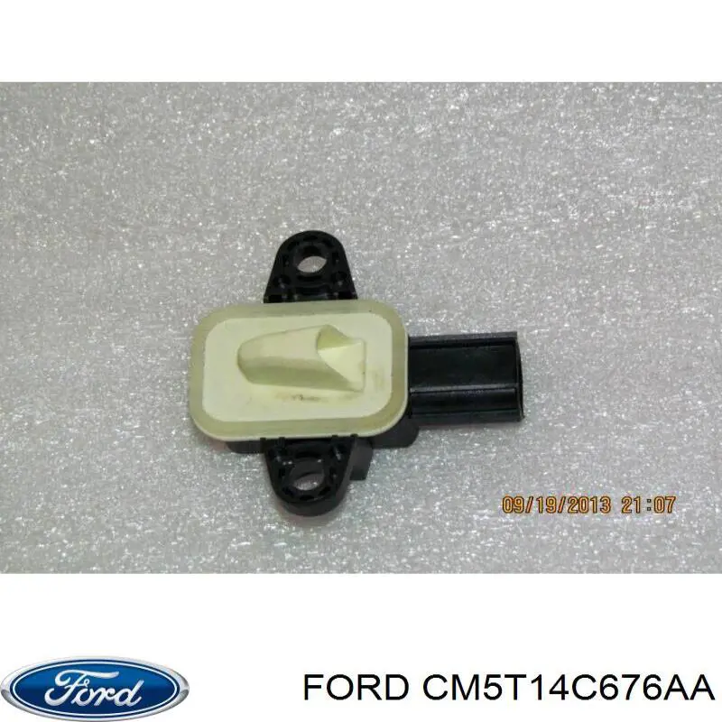 Czujnik AIRBAG przedni Ford CM5T14C676AA cena, od 71,51 USD
