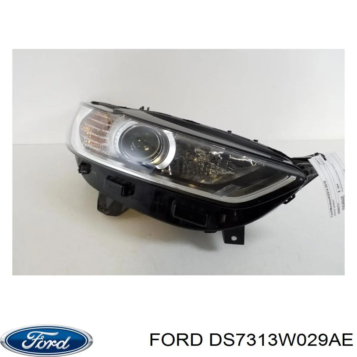 Reflektor prawy Ford DS7313W029AE cena, od 533,14 USD