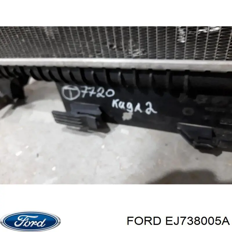 Chłodnica silnika EJ738005A Ford