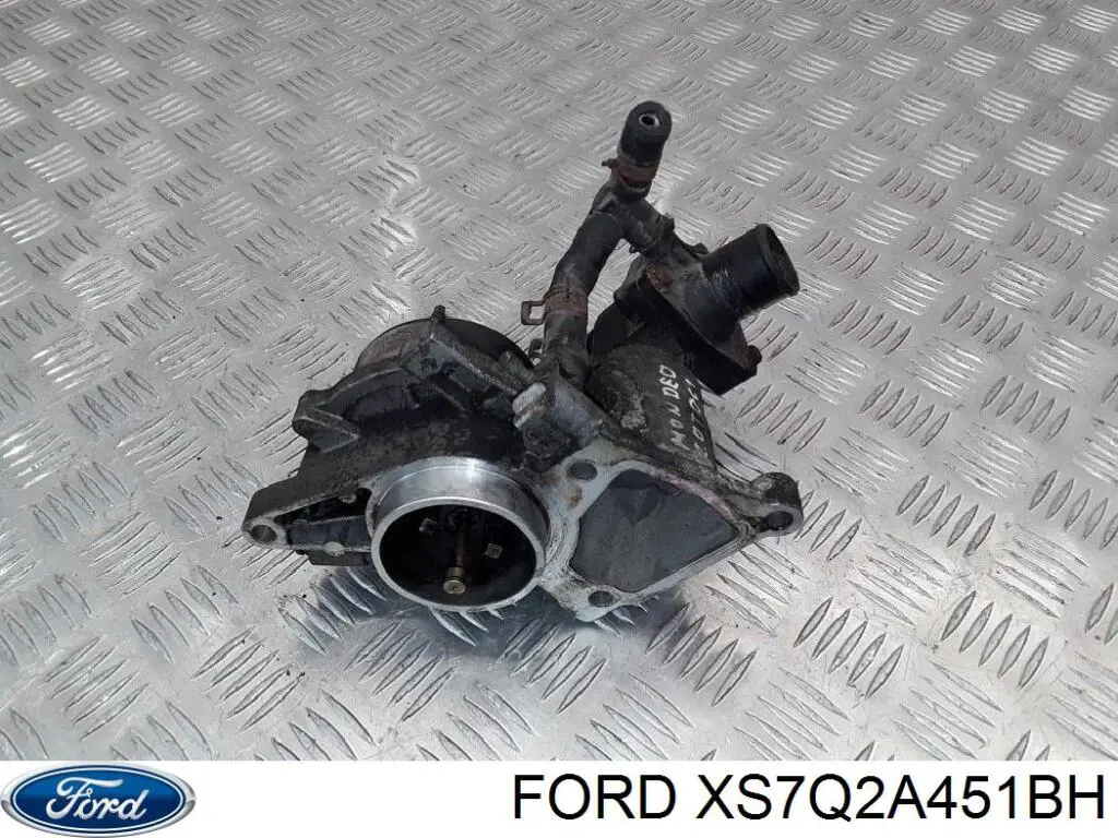 XS7Q2A451BH Ford Pompa podciśnienia