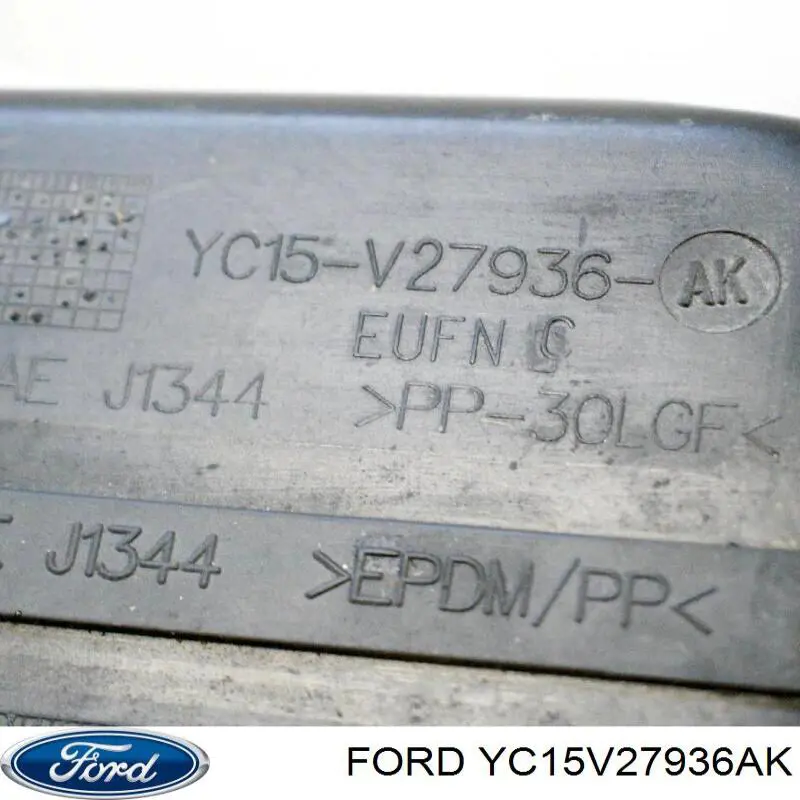 4101144 Ford Obudowa wlewu zbiornika paliwa
