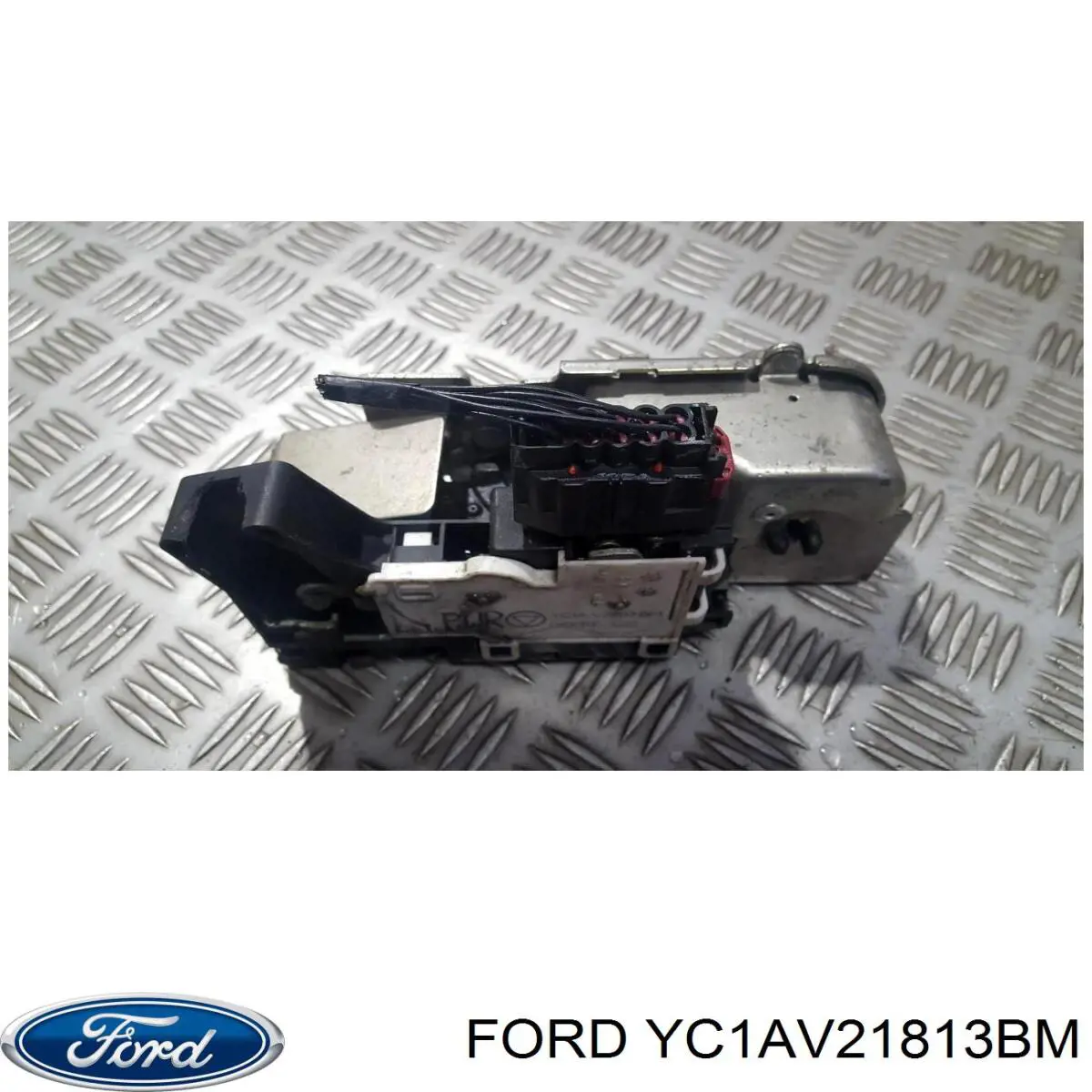 1818768 Ford Zamek drzwi przednich lewych