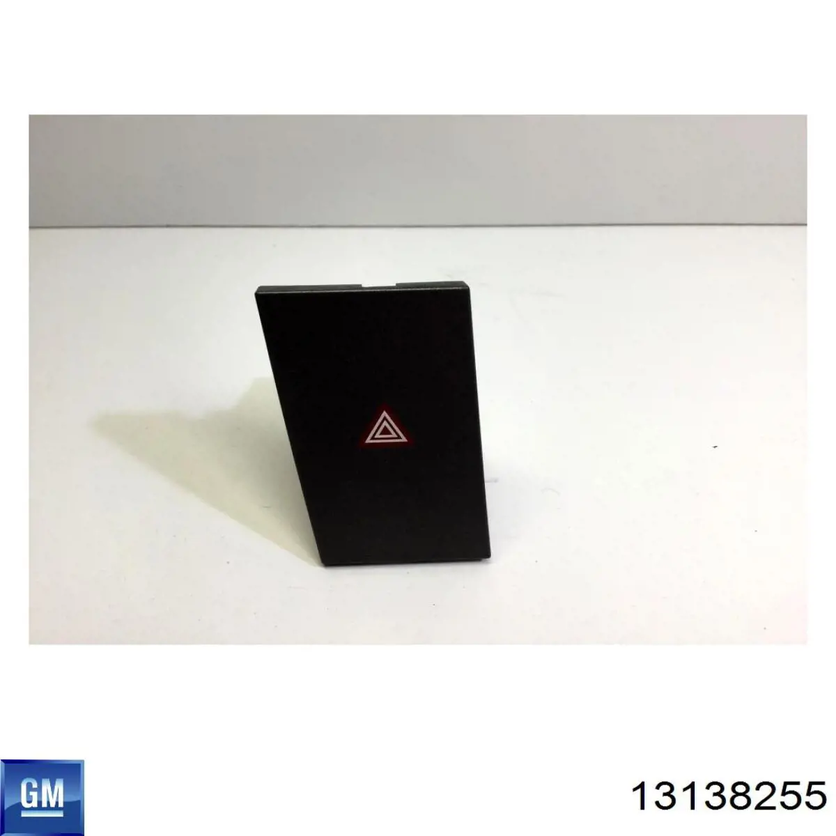 Do koszyka Przycisk włączania światła awaryjnego Opel Vectra C 