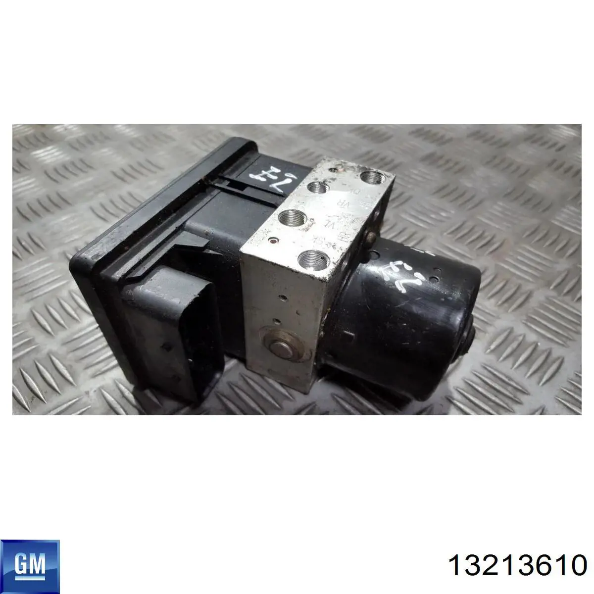 Sterownik ABS  hydrauliczny General Motors 13213610 cena, od 54,56 USD