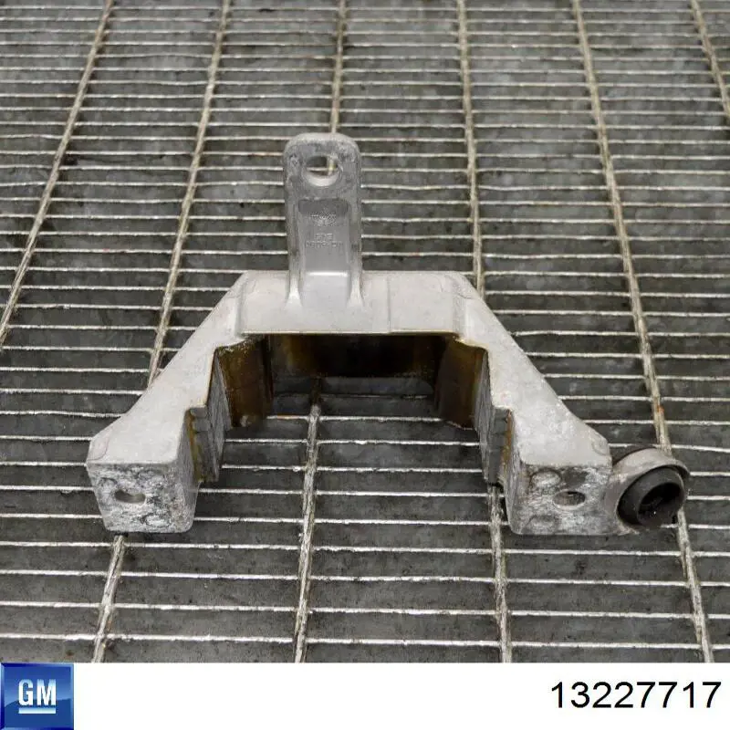 Poduszka (podpora) silnika prawa General Motors 13227717