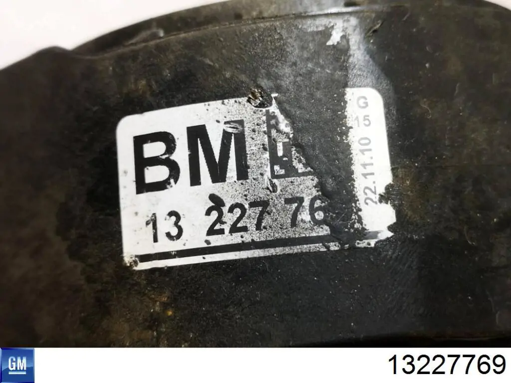 Poduszka (podpora) silnika przednia 13227769 General Motors