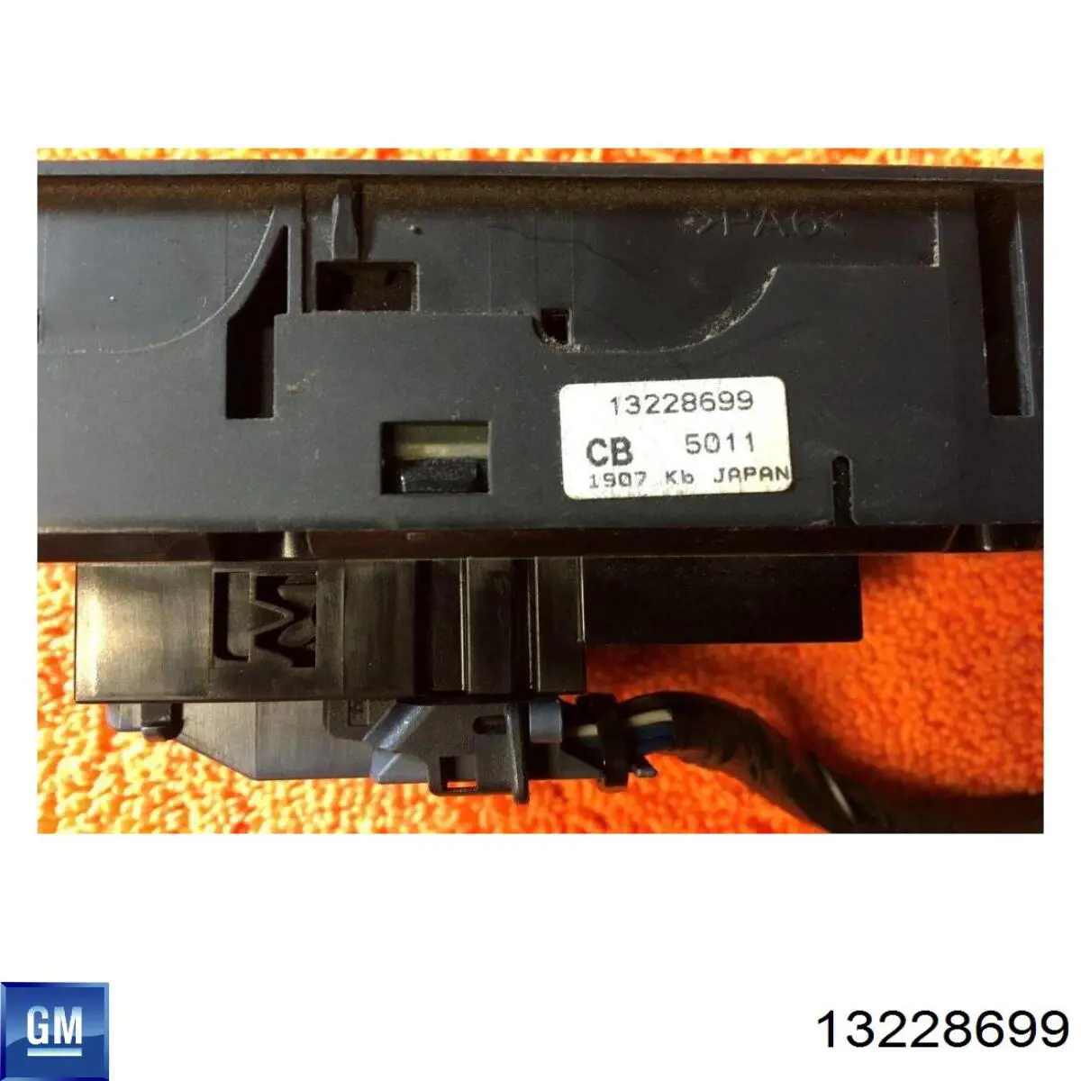 Panel przyciskowy sterowania podnośnikiem szyby przedni lewy General Motors 13228699 cena, od 45,07 USD
