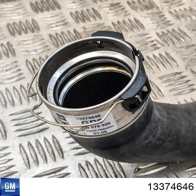 13374646 Opel Przewód (króciec) intercoolera