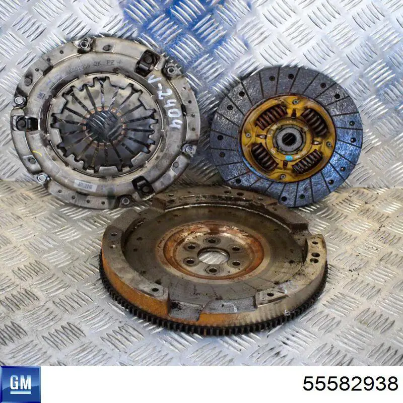 55582938 General Motors Zestaw sprzęgła (3 części)