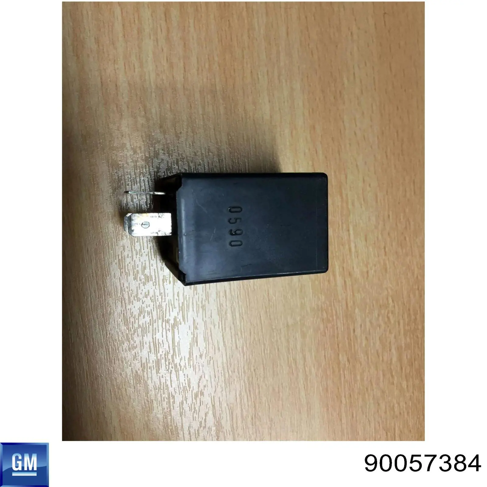 Przekaźnik kierunkowskazów General Motors 90057384 cena, od 20,77 USD