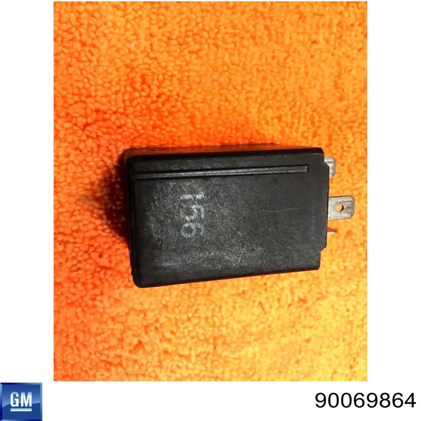 Przekaźnik sterownika wycieraczek 90069864 General Motors