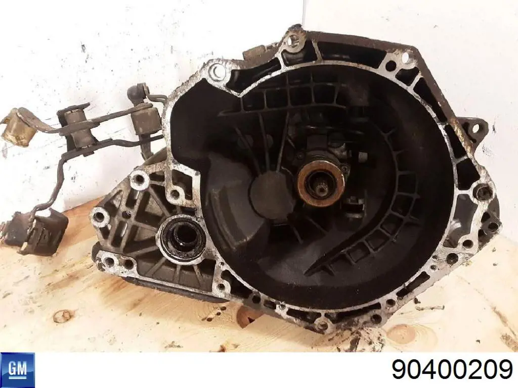 Do koszyka F13W374 Opel Mechaniczna skrzynia biegów w komplecie