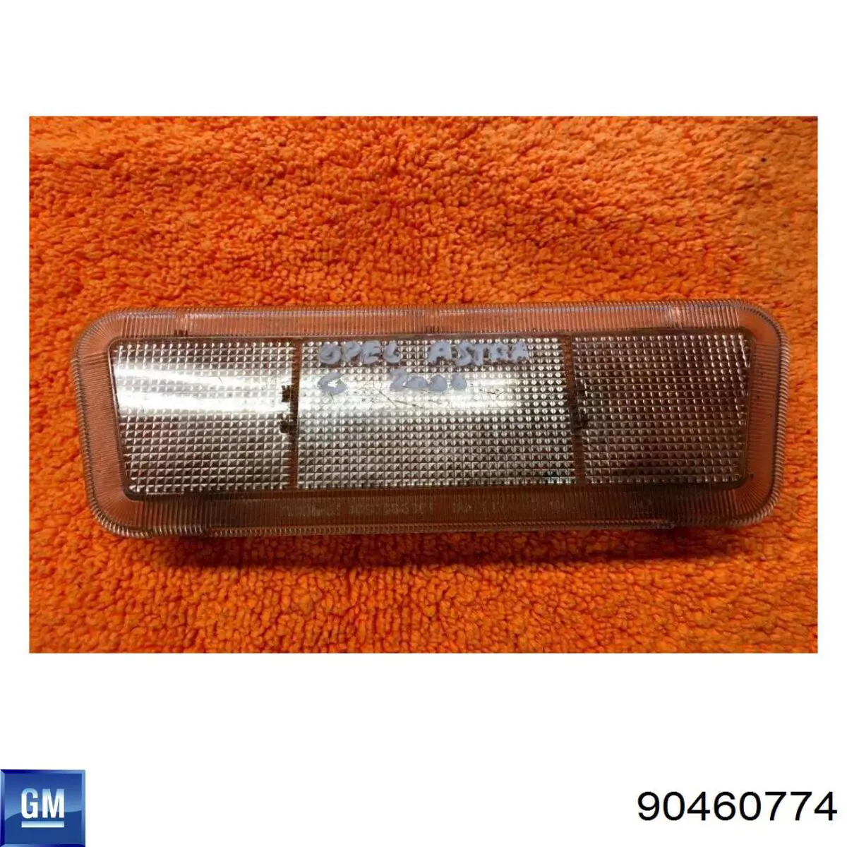 Lampka oświetlenia kabiny Opel 90460774 cena, od 30,69 USD