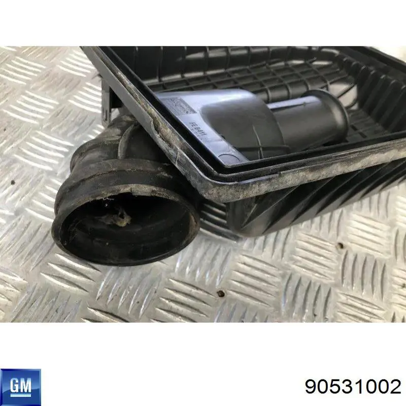 Obudowa filtra powietrza General Motors 5834006 cena, od 56,18 USD
