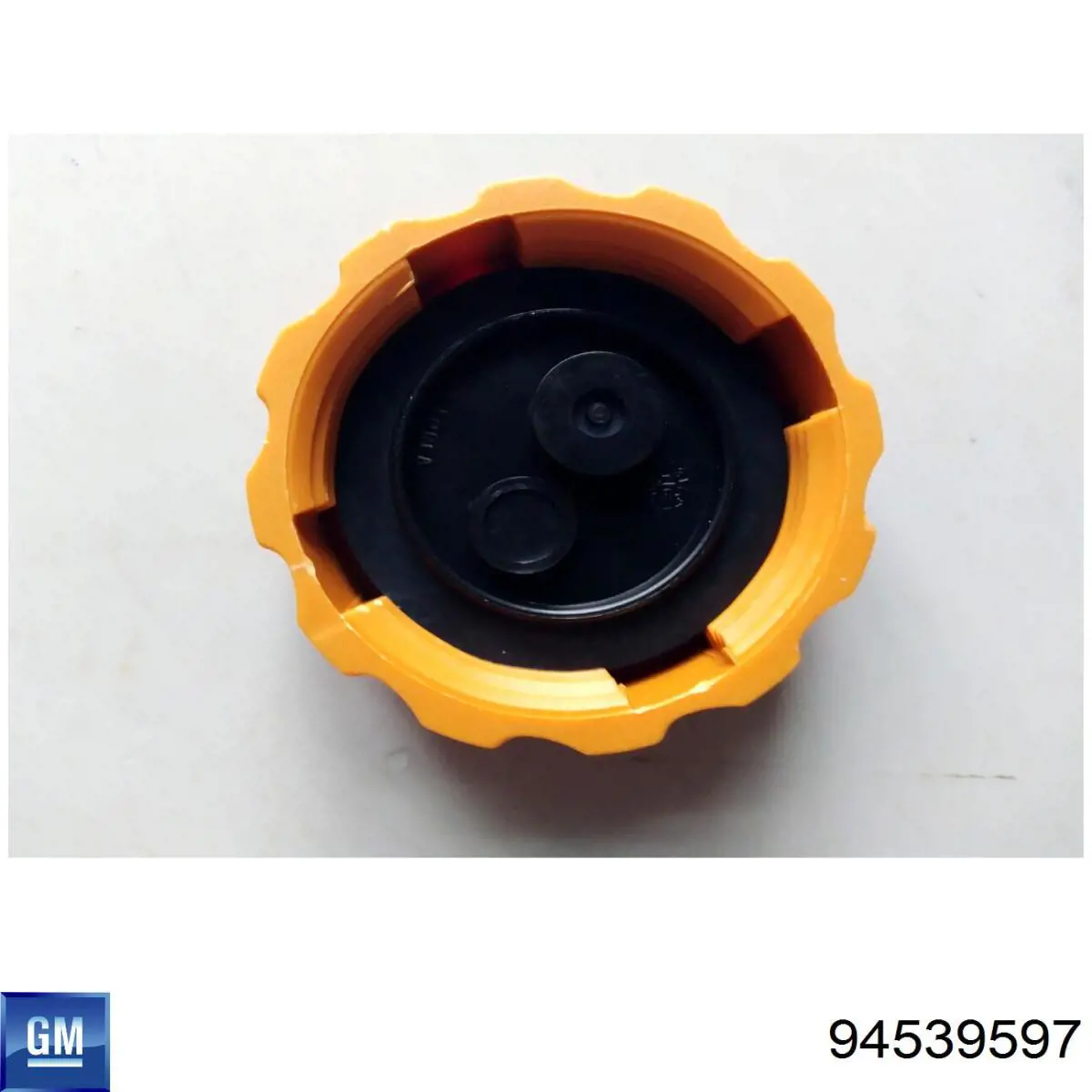 Pokrywa (korek) zbiornika wyrównawczego General Motors 94539597