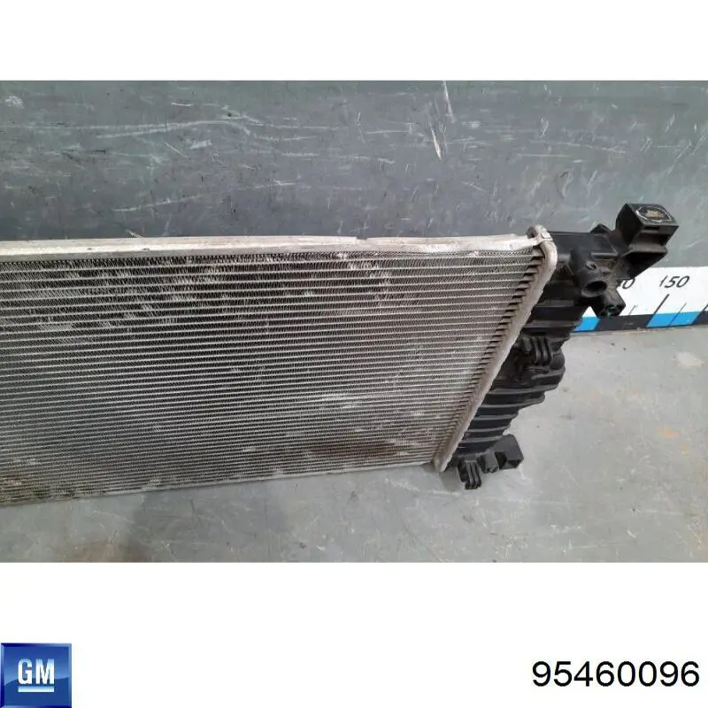 Chłodnica silnika General Motors 95460096 cena, od 96,55 USD