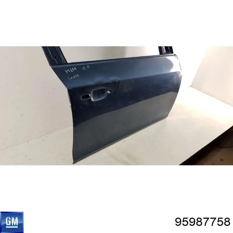 Drzwi przednie prawe Chevrolet Cruze sedana (J300) (2009 - 2026) cena, od 304,55 USD