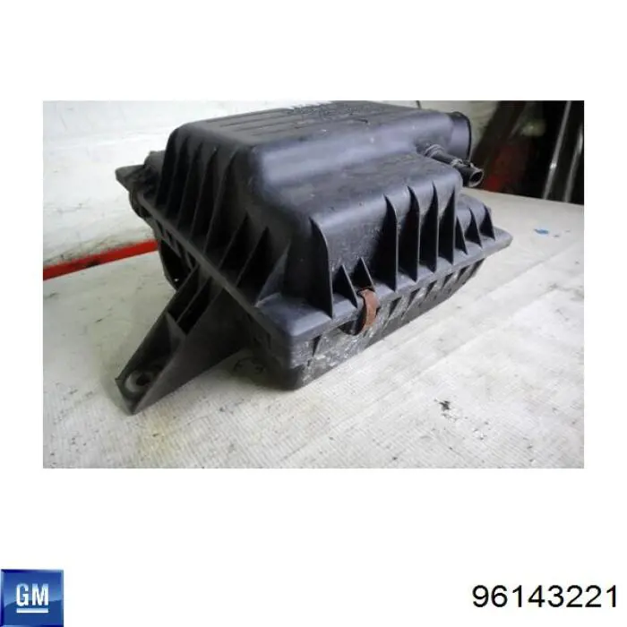 Obudowa filtra powietrza Daewoo Nexia I sedana (KLETN) (1995 - 2002) cena, od 71,31 USD