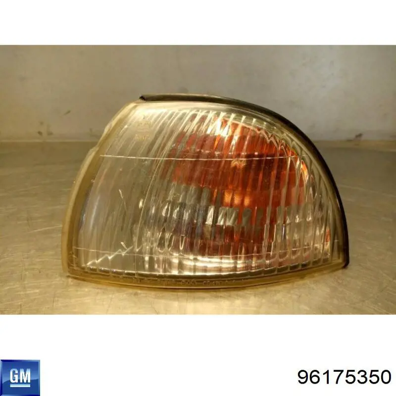 Do koszyka 96175350 General Motors Kierunkowskaz prawy