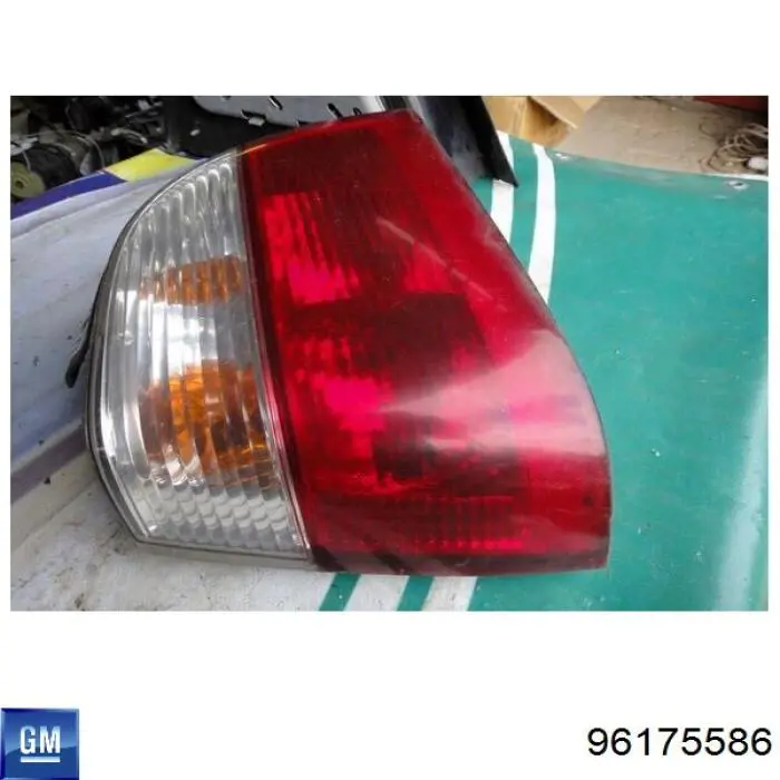 96175586 General Motors Lampa zespolona tylna lewa