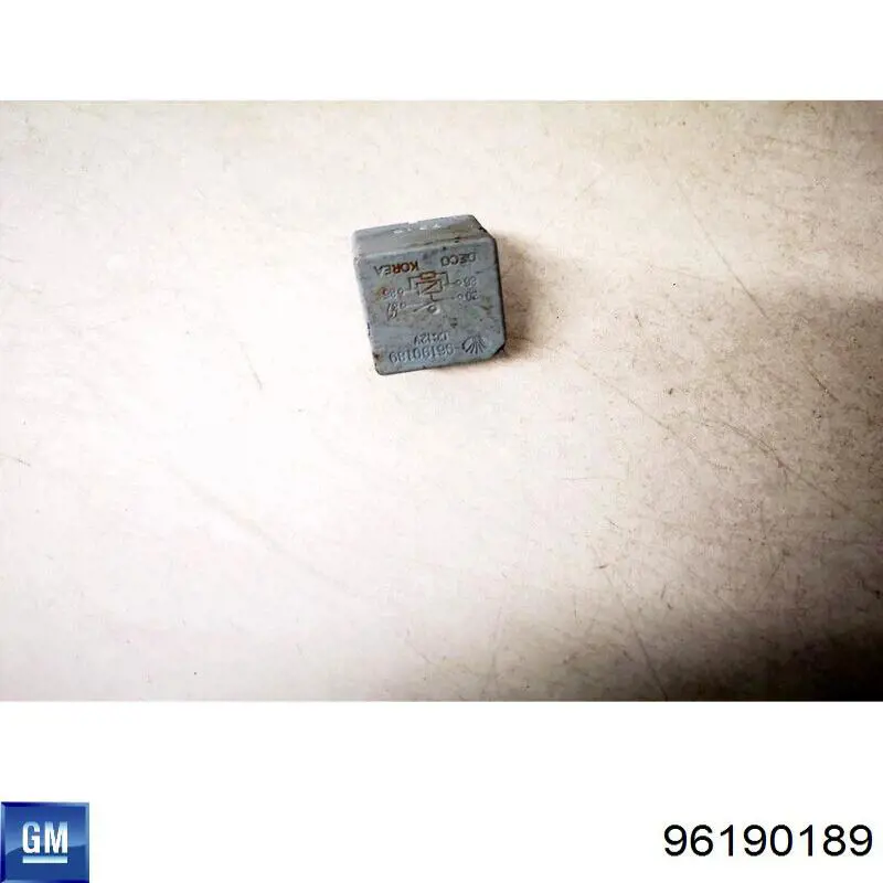 Przekaźnik kierunkowskazów General Motors 96190189 cena, od 6,12 USD