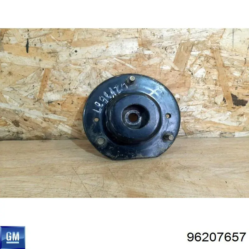 Poduszka amortyzatora przedniego Daewoo Leganza sedana (KLAV) (1997 - 2004) cena, od 57,11 USD