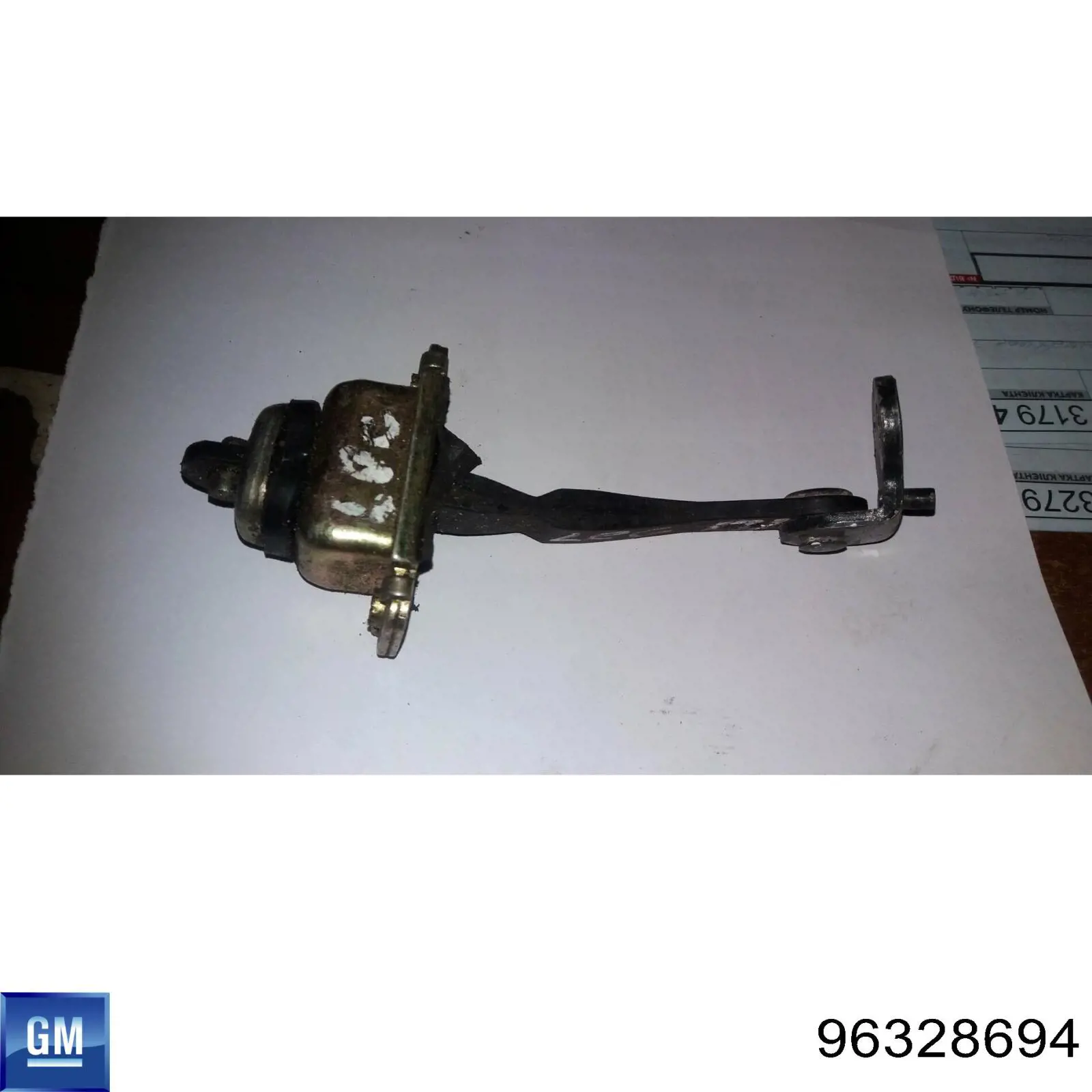  Kołnierz układu chłodzenia (trójnik) Daewoo Nubira 2