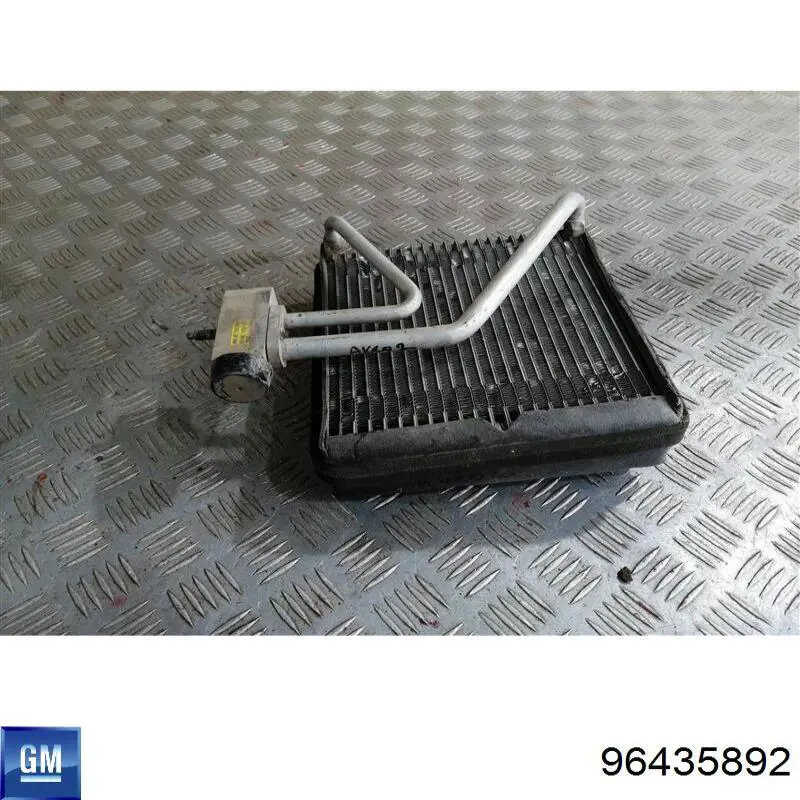 Parownik klimatyzacji Polcar 2515P81 cena, od 134,81 USD