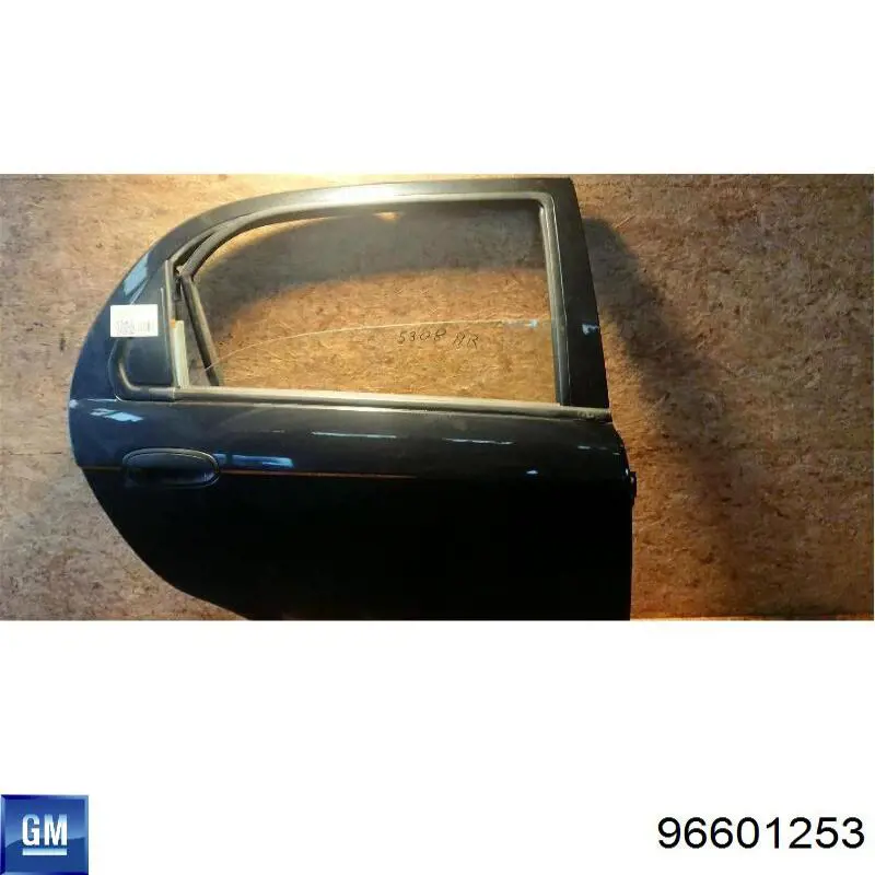 Drzwi tylne prawe do Chevrolet Spark (Matiz)  M200, M250