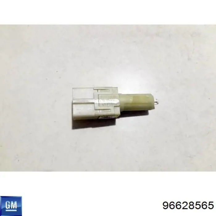 Czujnik włącznika świała stop General Motors 4803446 cena, od 25,92 USD