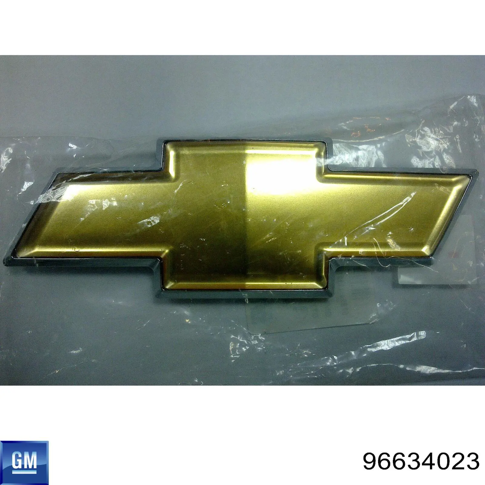 Emblemat na klapę bagaznika (znaczek firmowy) do Chevrolet Epica II V250