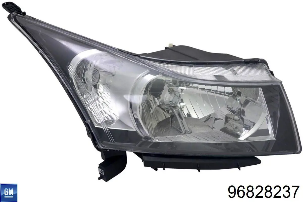 Do koszyka 9047825 General Motors Reflektor prawy