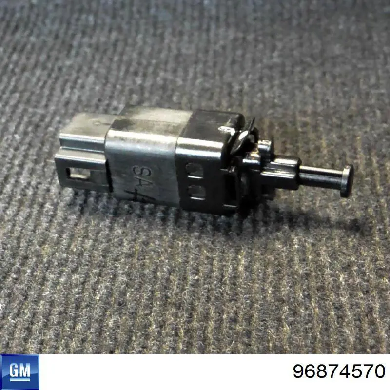 Czujnik włącznika świała stop General Motors 96874570 cena, od 17,44 USD
