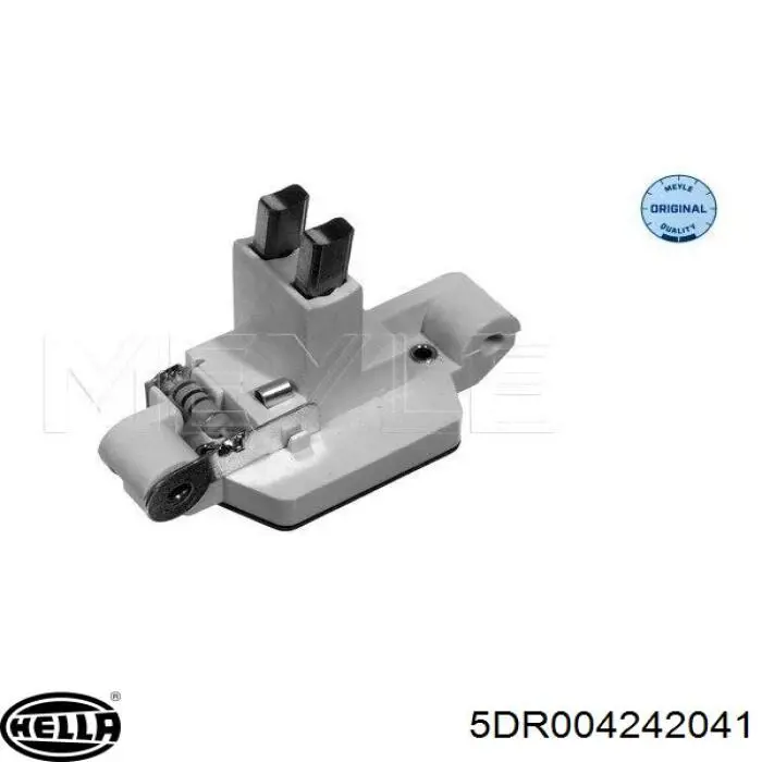 Regulator alternatora (przekaźnik ładowania) HELLA 5DR004242041 cena, od 9,62 USD